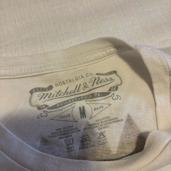 Men’s Mitchell & Ness Toronto Raptors Vince Carter Tee - Picture 4 of 9